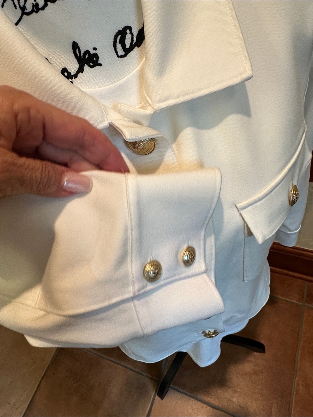 L'AGENCE Kumi Ivory Crop Jacket with Gold Buttons - Picture 6 of 7
